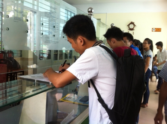 Kết thúc đợt 2 xét tuyển đại học, cao đẳng Nhiều trường vẫn còn chỉ tiêu